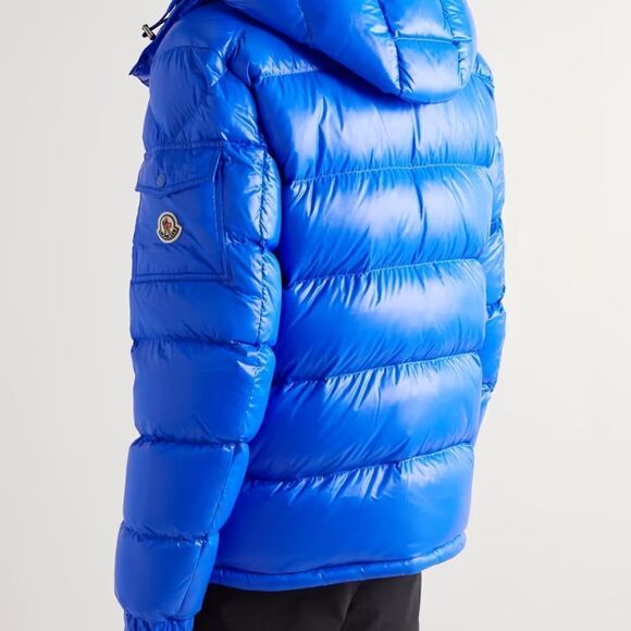 Moncler Kids Maya Quilted Hooded Down jacket. Cobalt Blue. Size 12 unisex. - Picture 3 of 11